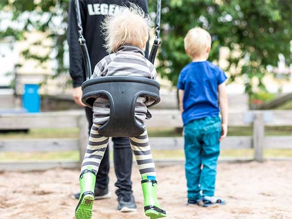 Oro för att barn far illa